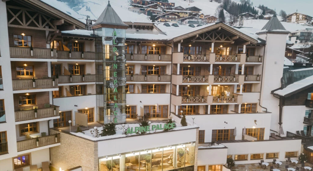 Hinterglemm investuje 75 miliónov eur: nová Reiterkogelbahn a luxusný hotel
